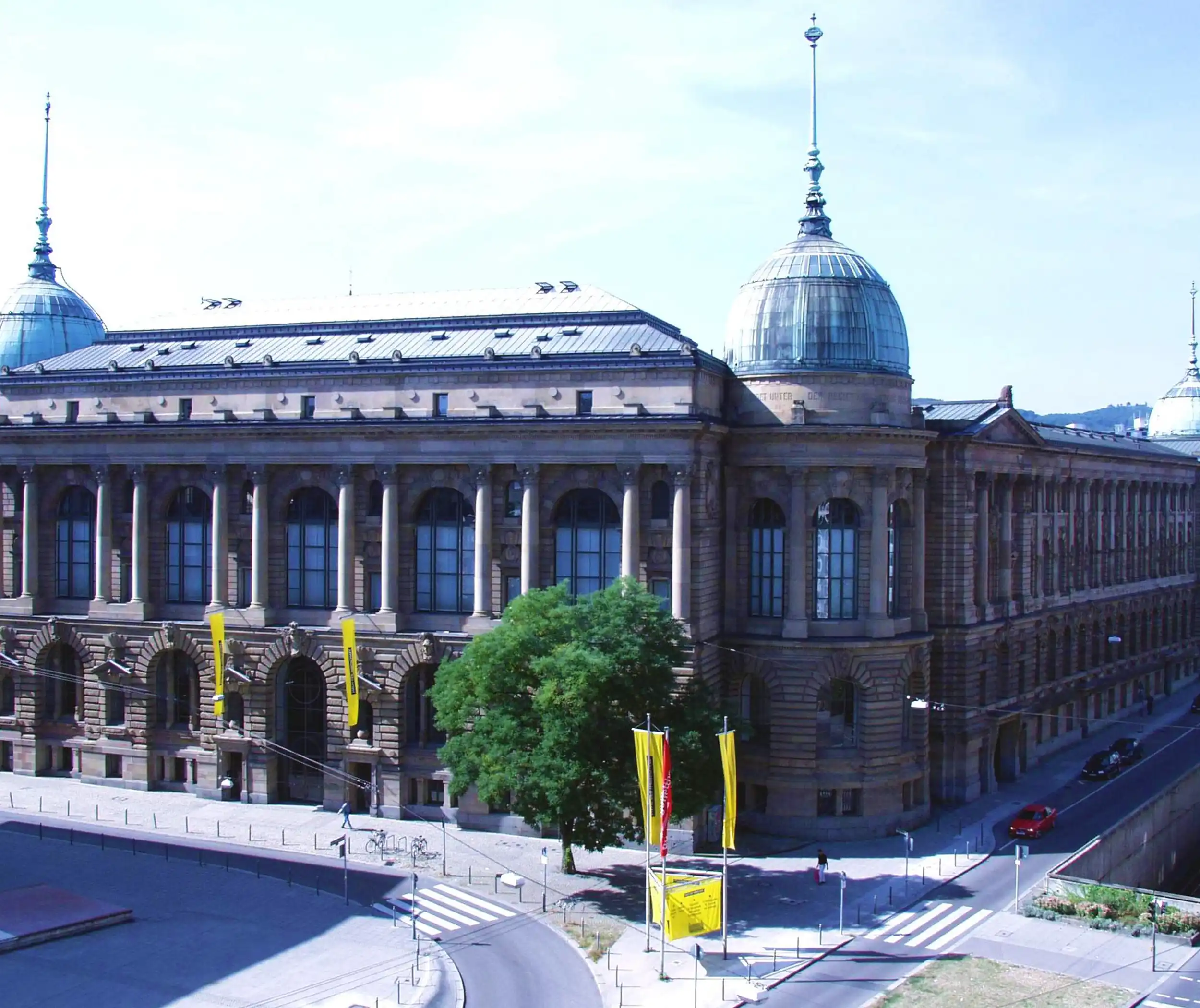 Haus-der-Wirtschaft